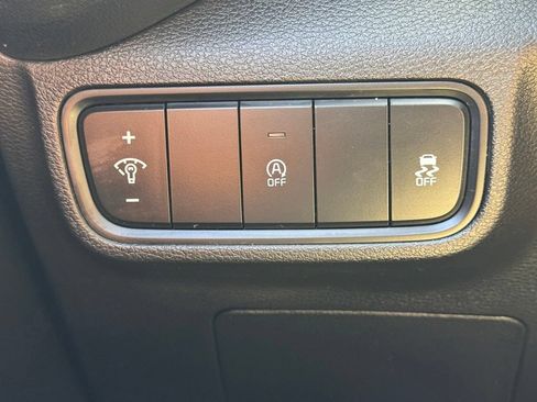 Used 2022 Kia Soul LX FWD image 24