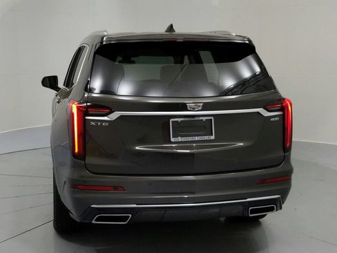 Used 2020 Cadillac XT6 Premium Luxury FWD image 4