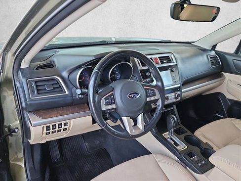 Used 2017 Subaru Outback 2.5i Limited AWD/4WD image 10