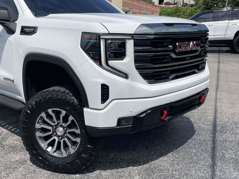 Used 2022 GMC Sierra 1500 AT4 w/ AT4 Premium Package AWD/4WD image 26