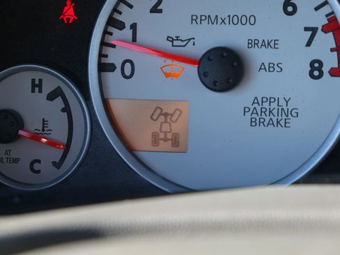 Used 2021 Nissan Frontier PRO-4X w/ Pro-4x Utility Package image 43