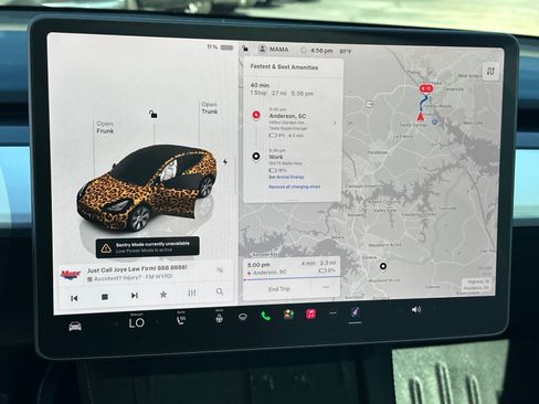 Used 2023 Tesla Model Y AWD image 12