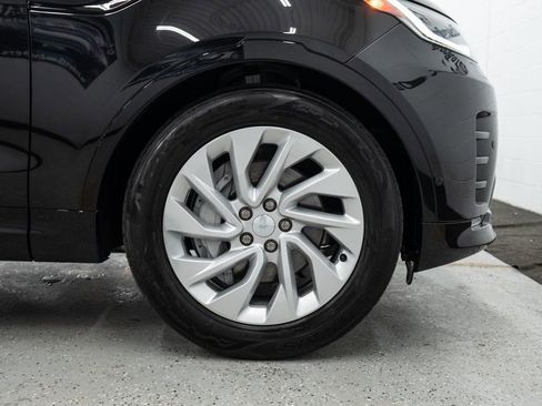 Used 2023 Land Rover Discovery S R-Dynamic image 49