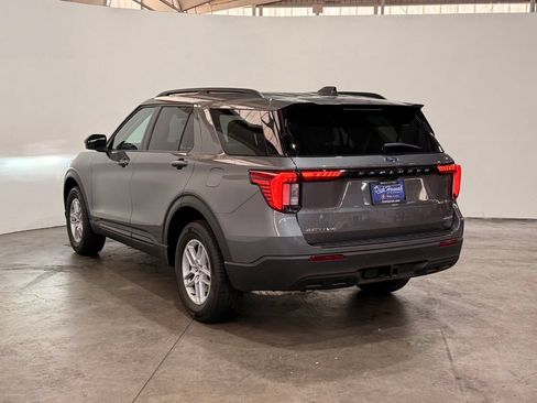 New 2026 Ford Explorer Active AWD/4WD image 13