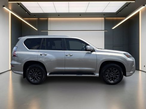 Used 2022 Lexus GX 460 Premium w/ Premium Package AWD/4WD image 7