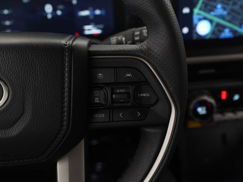 Certified 2025 Toyota 4Runner Limited image 26