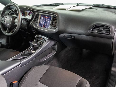 Used 2022 Dodge Challenger R/T w/ Driver Convenience Group image 45