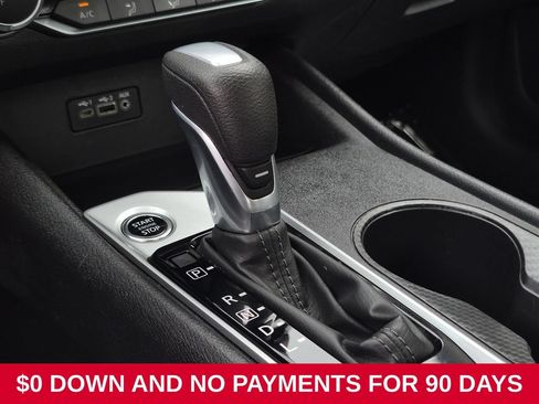 Used 2025 Nissan Altima 2.5 SV FWD image 22
