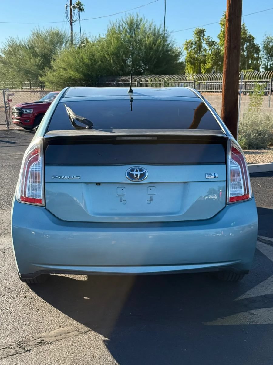 Used 2015 Toyota Prius Two FWD image 6