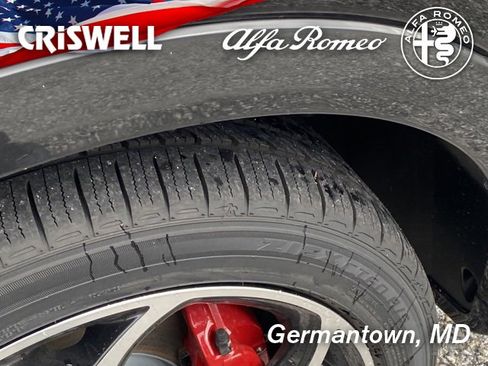 New 2024 Alfa Romeo Tonale Veloce image 14