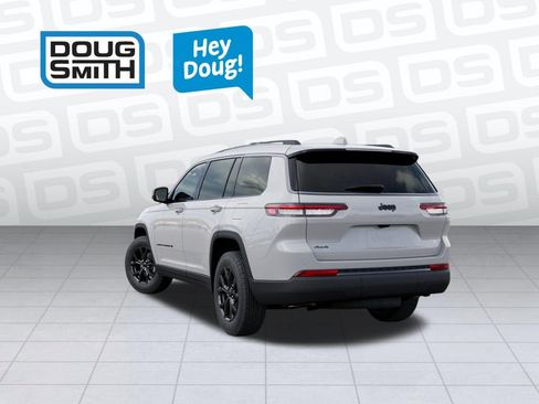 New 2026 Jeep Grand Cherokee L 4WD image 3