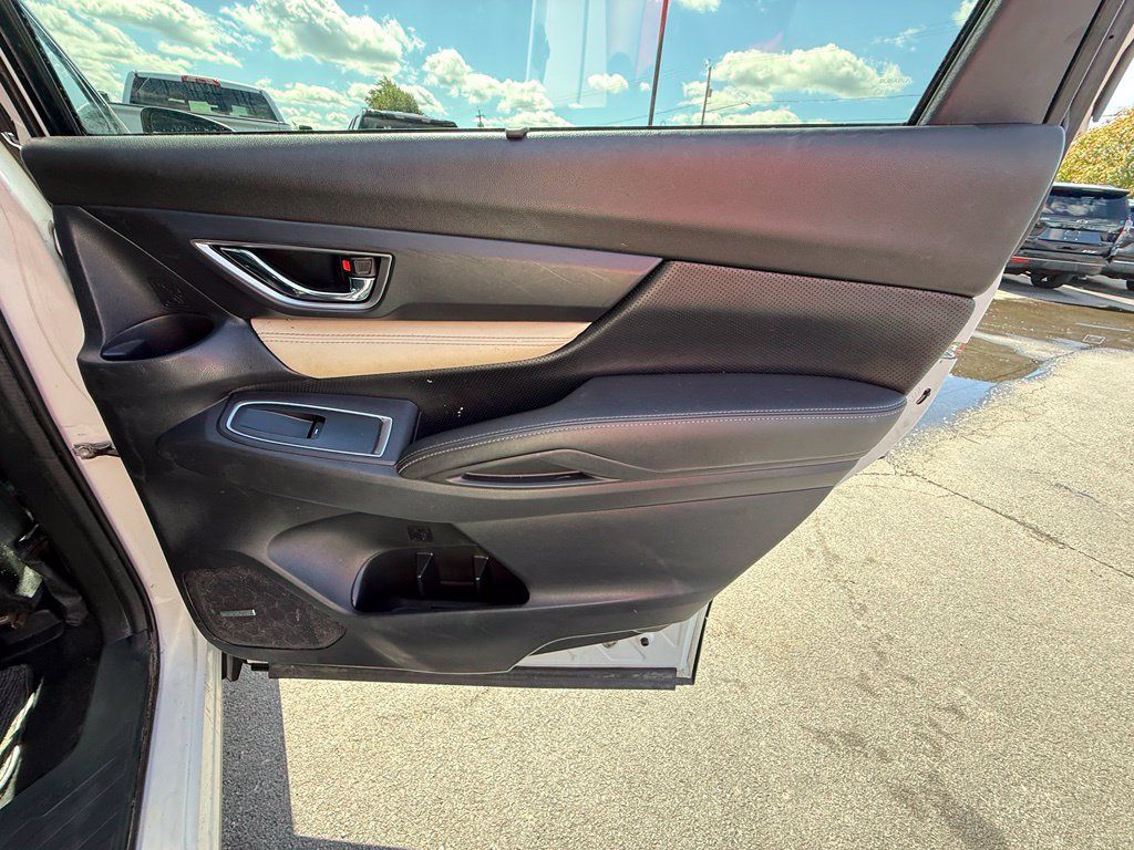 Used 2020 Subaru Ascent Limited w/ Technology Package AWD/4WD image 18