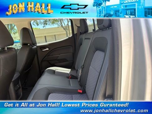 Used 2017 Chevrolet Colorado Z71 image 14