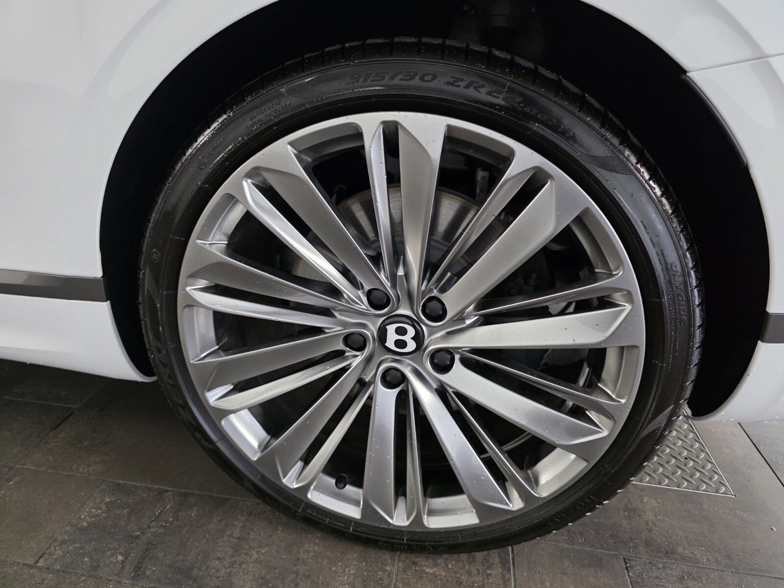 Used 2024 Bentley Continental GT Speed AWD/4WD image 11
