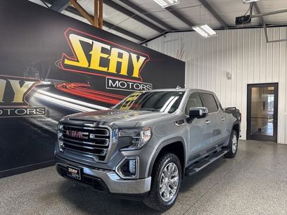 Used 2021 GMC Sierra 1500 SLT w/ SLT Premium Package