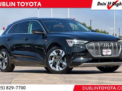 Used 2022 Audi e-tron Premium Plus w/ Premium Plus Package