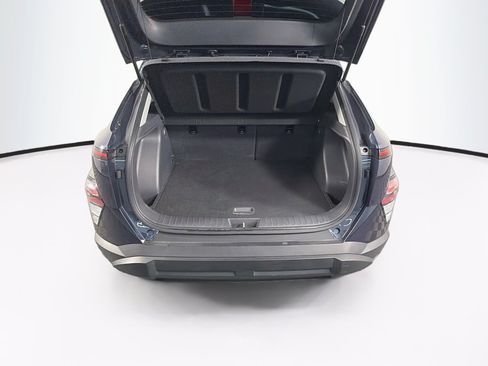 Used 2025 Hyundai Kona SEL FWD image 30