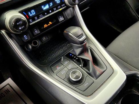 Used 2023 Toyota RAV4 SE w/ Weather & Moonroof Package AWD/4WD image 15