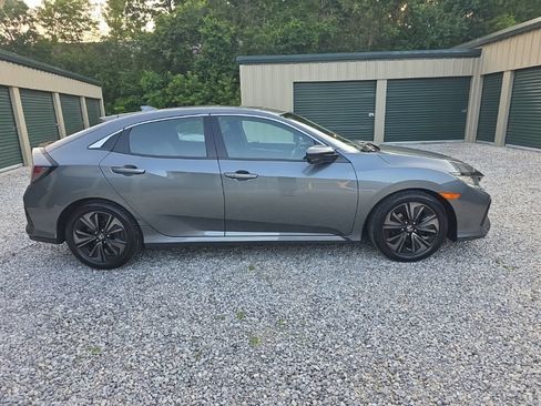 Used 2019 Honda Civic EX image 6