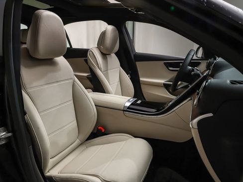 New 2026 Mercedes-Benz C 300 4MATIC Sedan image 10