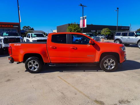 Used 2019 Chevrolet Colorado Z71 image 9