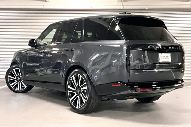 Certified 2023 Land Rover Range Rover SE AWD/4WD image 10