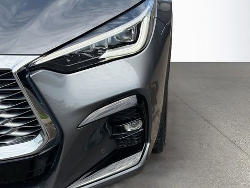 Used 2025 INFINITI QX55 Essential image 10