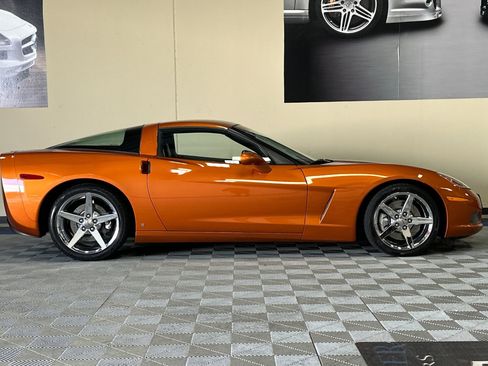 Used 2008 Chevrolet Corvette Coupe w/ Preferred Equipment Group RWD image 3
