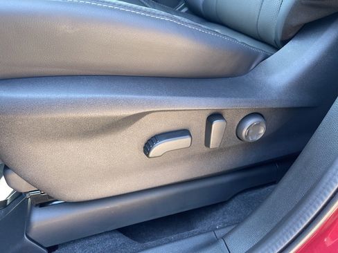 Used 2025 Subaru Ascent Touring image 24