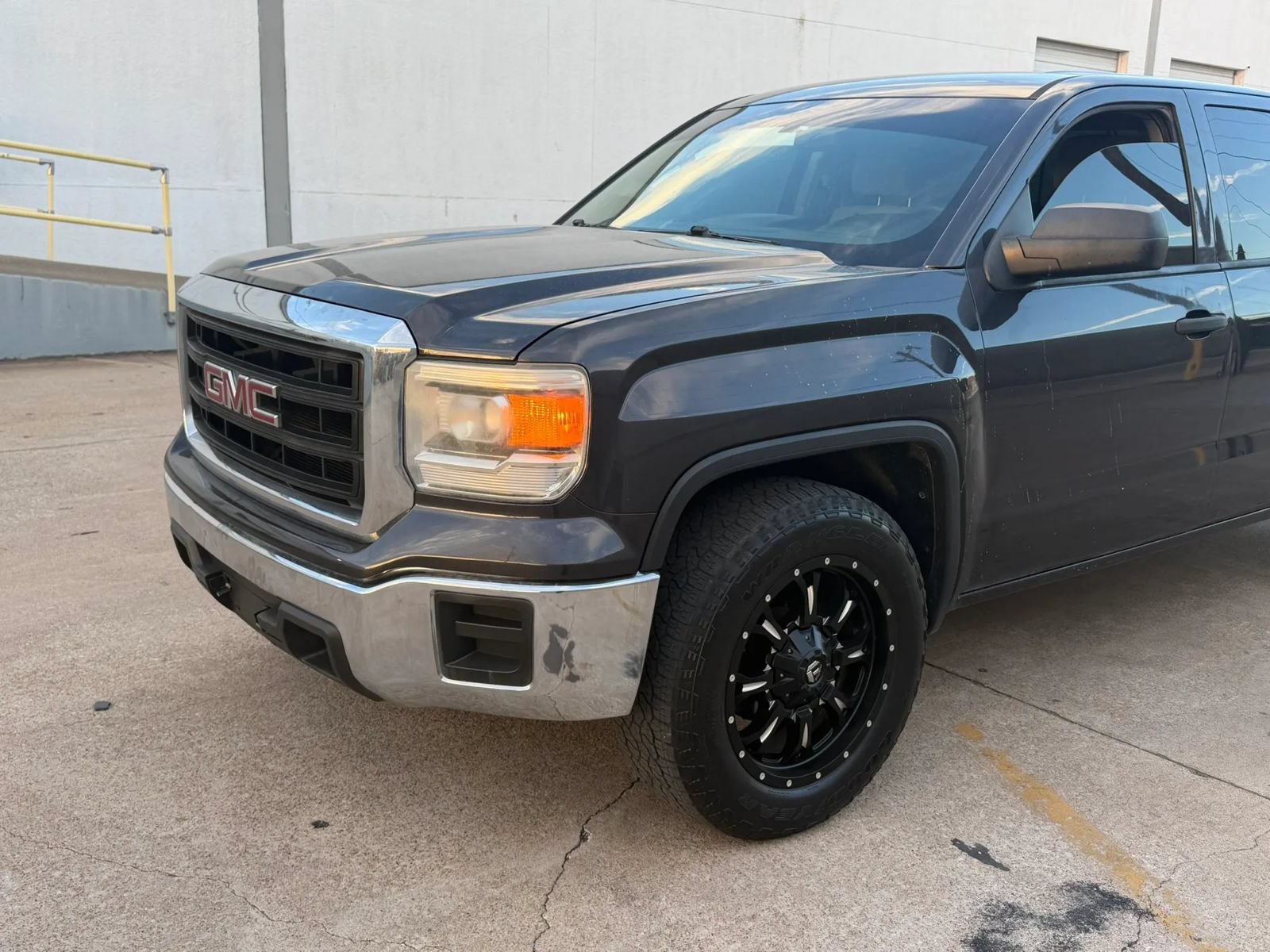 Used 2015 GMC Sierra 1500 2WD Double Cab w/ Sierra Appearance Package image 11