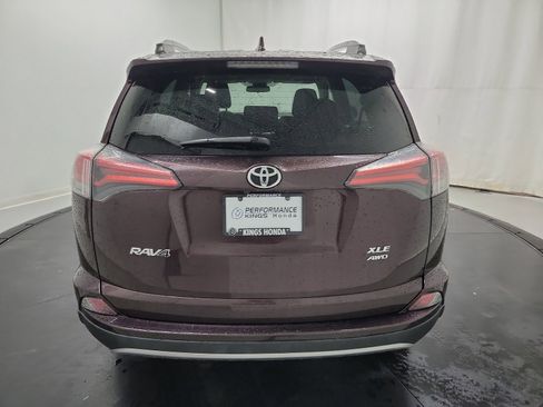 Used 2018 Toyota RAV4 XLE w/ Plus Extra Value Package image 8