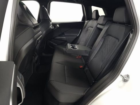 Used 2026 BMW X3 M50 w/ Premium Package image 35