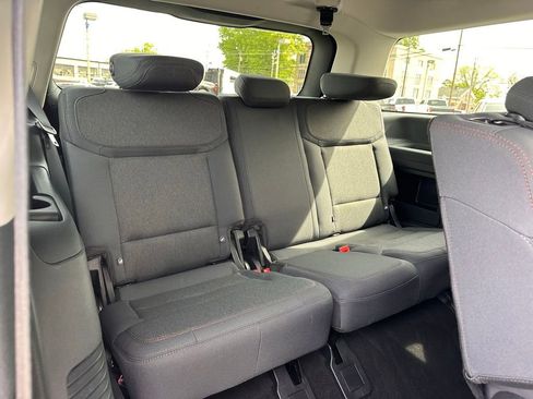 Used 2025 Ford Expedition Active RWD image 22