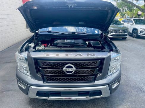 Used 2024 Nissan Titan SV w/ SV Convenience Package RWD image 14