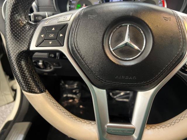 Used 2015 Mercedes-Benz SL 550 w/ White Arrow Edition image 15