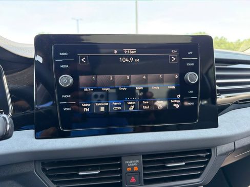 New 2026 Volkswagen Jetta SE FWD image 8