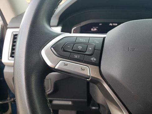 Used 2022 Volkswagen Atlas SE image 34