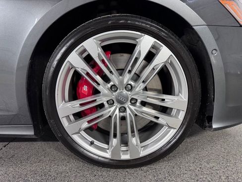 Used 2020 Audi S6 Prestige w/ Prestige Package AWD/4WD image 5