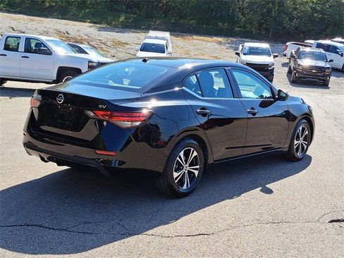 Used 2022 Nissan Sentra SV w/ Trunk Package image 5