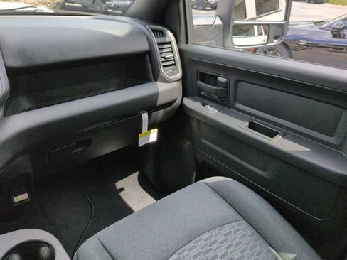 New 2026 RAM 2500 Tradesman AWD/4WD image 18
