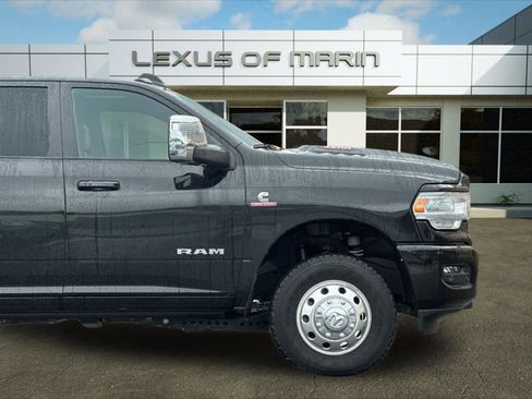 Used 2024 RAM 3500 Laramie w/ Sport Appearance Package image 34