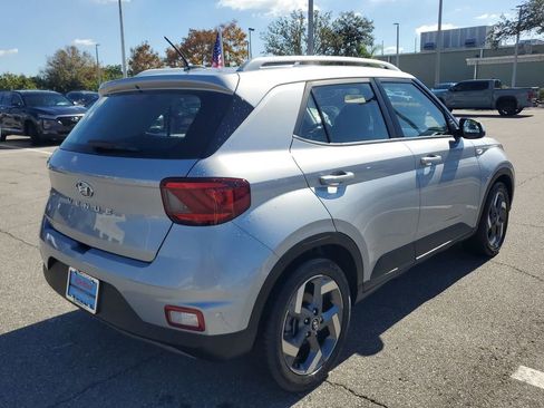 Certified 2023 Hyundai Venue SEL w/ Cargo Package image 11