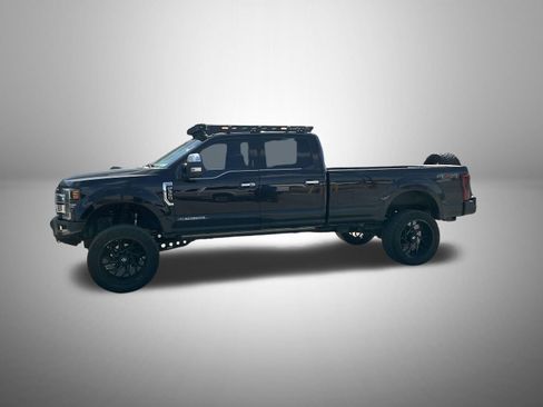 Used 2017 Ford F350 Platinum AWD/4WD image 4