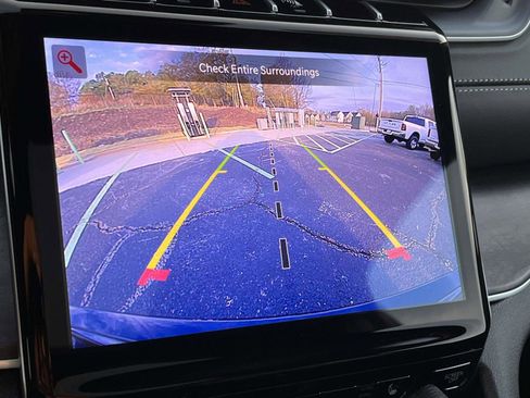 New 2025 Jeep Grand Cherokee Limited w/ Trailer Tow Package image 10