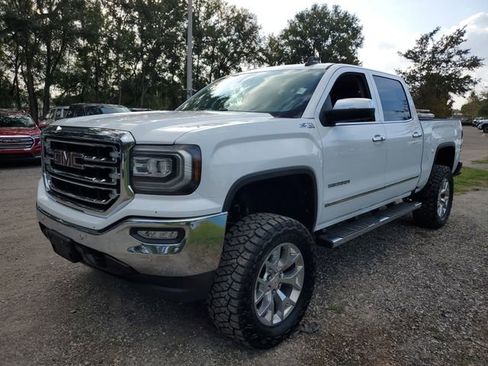 Used 2018 GMC Sierra 1500 SLT image 2
