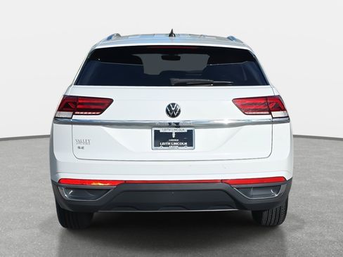 Used 2023 Volkswagen Atlas Cross Sport SE image 6