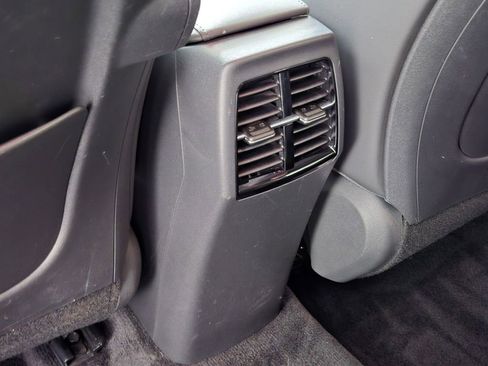 Used 2023 Kia Niro EX FWD image 17
