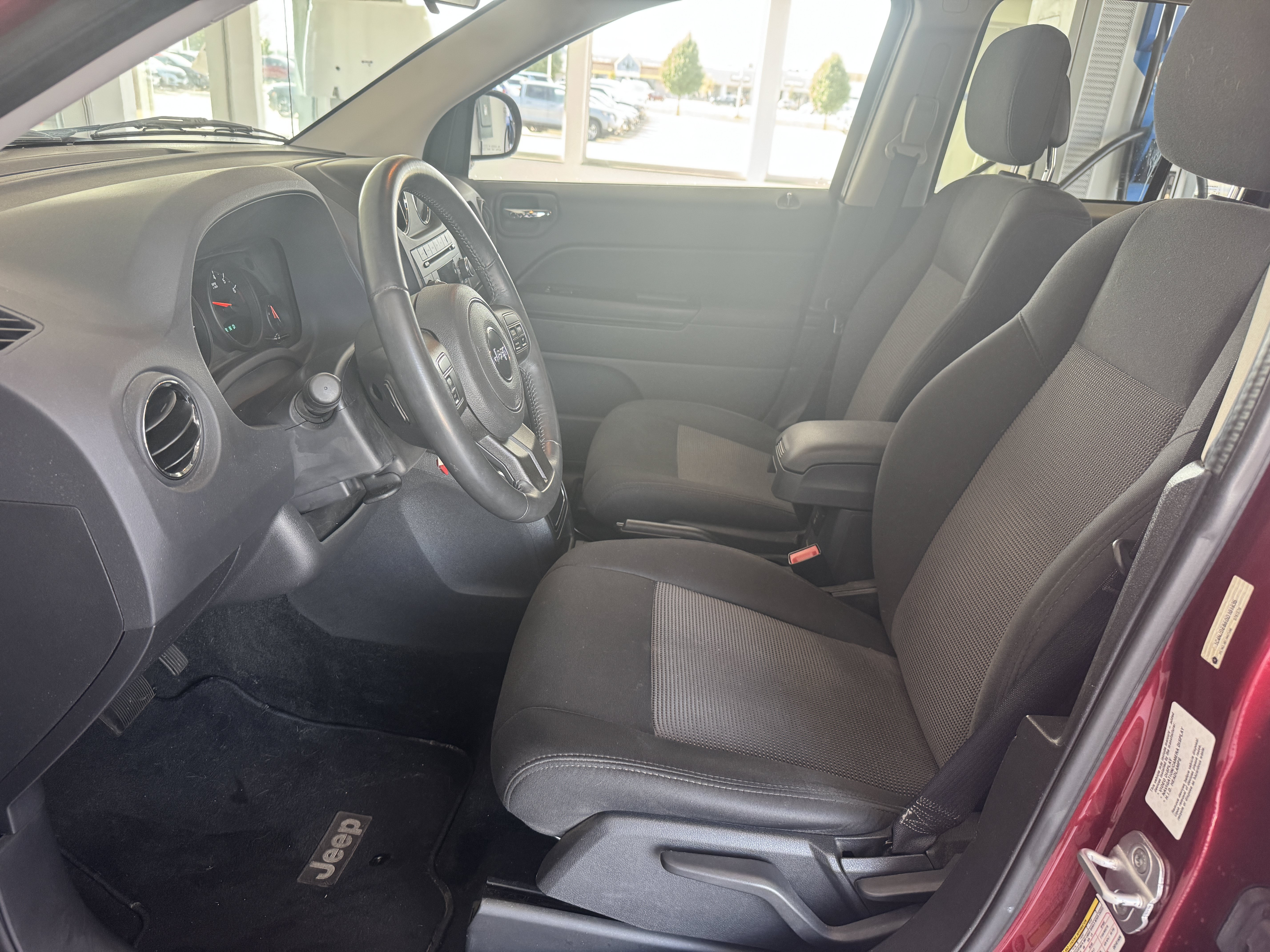 Used 2013 Jeep Compass Latitude w/ Sun/Sound Group AWD/4WD image 2