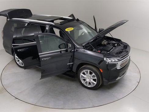 Used 2021 Chevrolet Tahoe High Country w/ Premium Package image 48