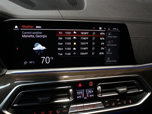 Used 2023 BMW X6 xDrive40i w/ M Sport Package image 58